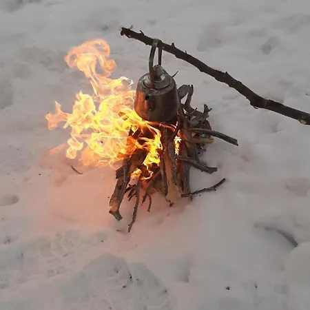 Rustic Old Lakeside At Apartamento