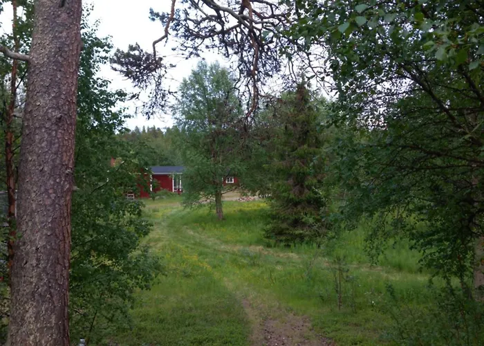 Rustic Old Lakeside At