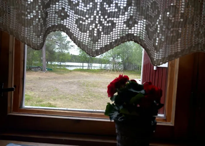 Rustic Old Lakeside At Apartamento *