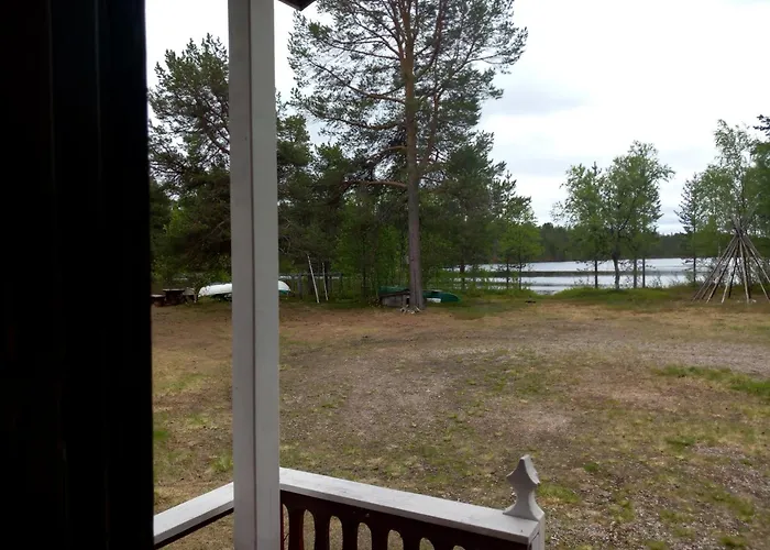 Rustic Old Lakeside At Sevettijärvi