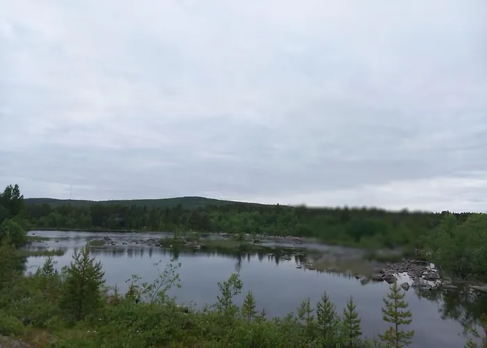 Rustic Old Lakeside At Apartamento *